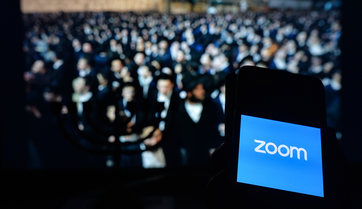 In Rejecting the Zoom Seder, What Did Orthodox Jews Affirm?